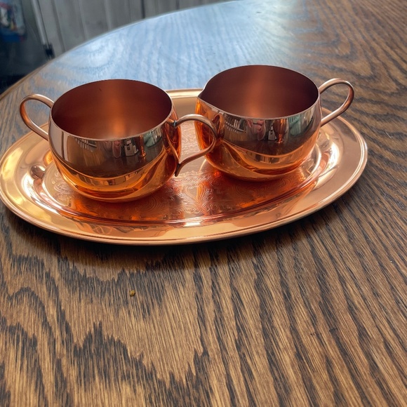 Meet your Posher, Lynn Sold item - Picture 1 of 1
